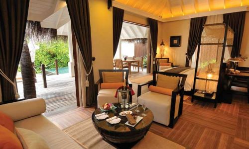 HotelMaledivenAyadaMaldives Villas BEACH