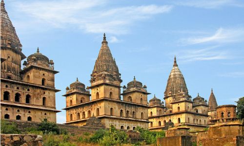 HotelIndienOrchhaOrchha Front