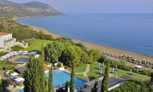 HotelZypernAnassaVogelperspektive