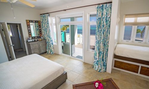 Cayman IslandsSouthern Cross Club Room klein