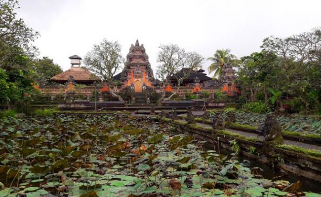 IndonesienBali Ubud Kulinarische Tour Tempel
