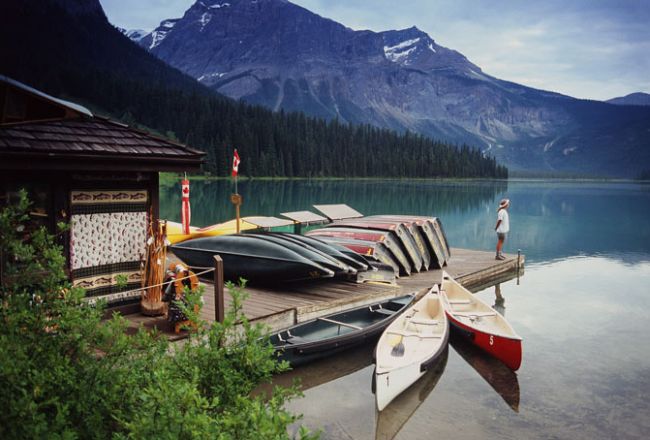 HotelBritish ColumbiaEmerald Lake Lodge ext2
