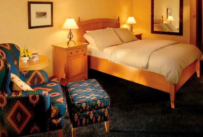HotelAlbertafairmont jasper Room