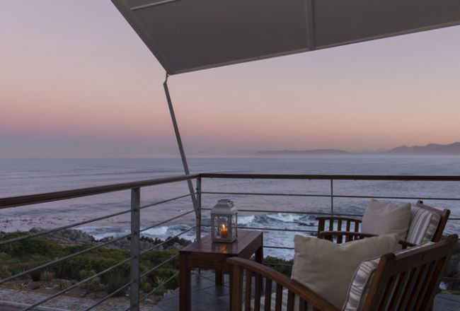 Whalesong Lodge - Balkon der Suite