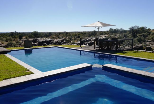 HotelNamibiaNaankuseLodgePool