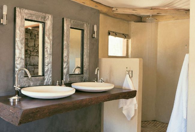 NamibiaOngumaTentedCamp Bathroom