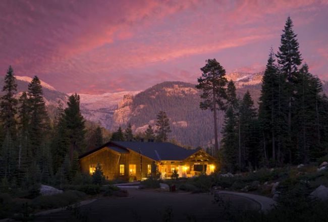 HotelCaliforniaSequoiaWuksachi Aussen