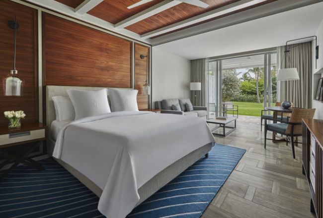 Bahamas The Ocean Club Suite