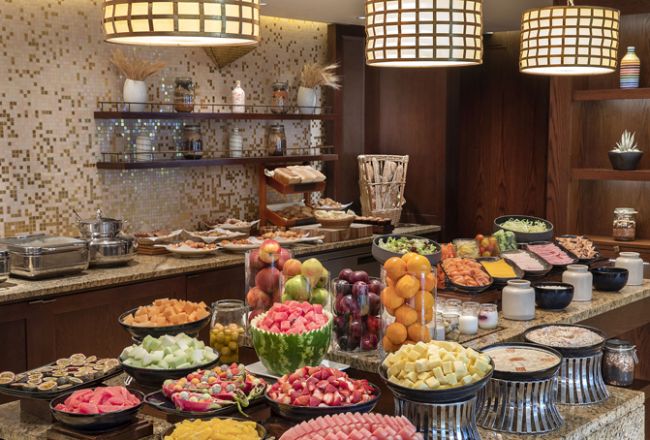 HotelDubaiRitz Carlton DubaiClub Lounge Buffet