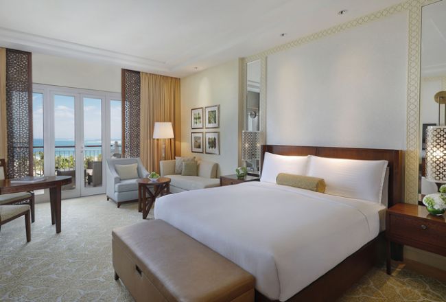 HotelDubaiRitz Carlton DubaiClub Ocean View King