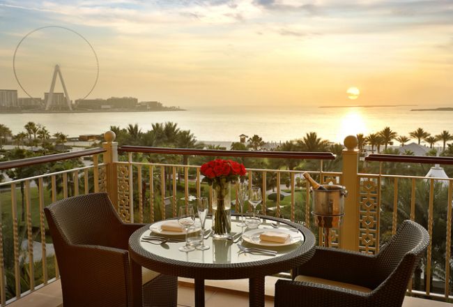 HotelDubaiRitz Carlton DubaiOcean View Romantic Balcony Set up