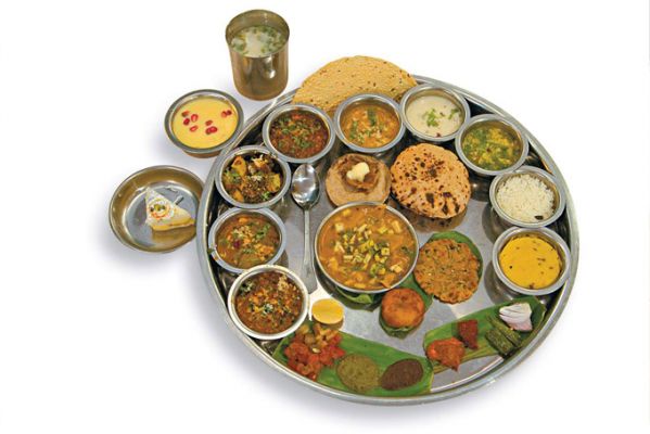 Indisches Essen - Thali