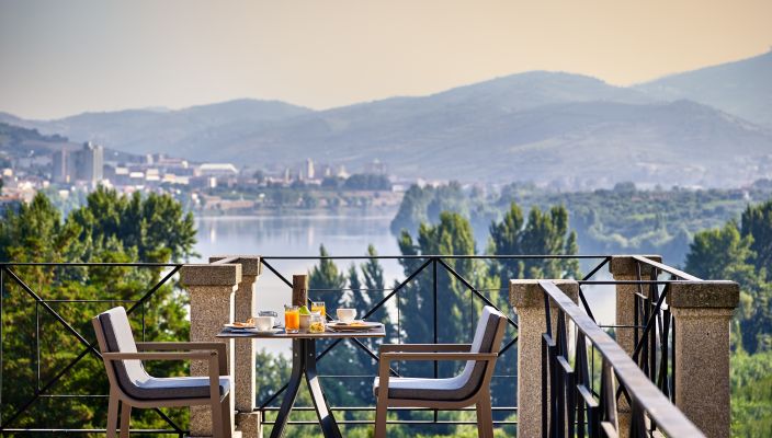 HotelPortugalSix Senses Douro ValleyBreakfast with a view