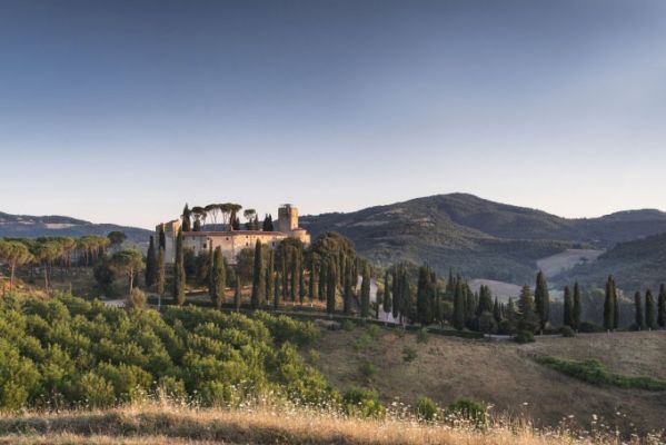 ItalienHotelCastello di Reschio Summer view