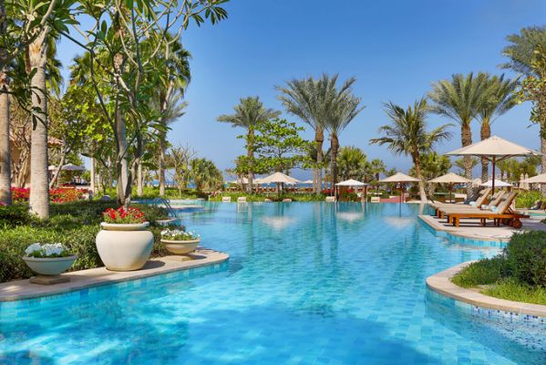 HotelDubaiRitz Carlton DubaiShorooq Pool